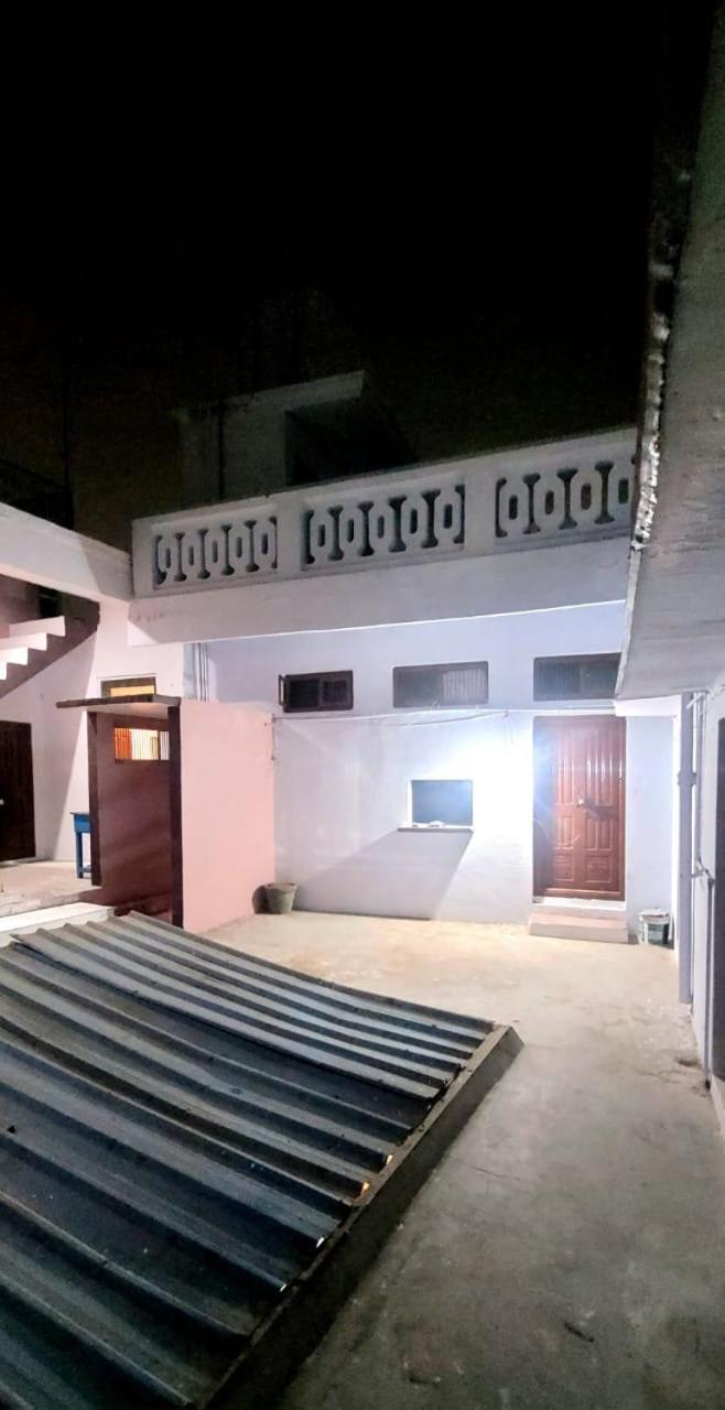 Shree Valmiki Home Stay Ayodhya Εξωτερικό φωτογραφία
